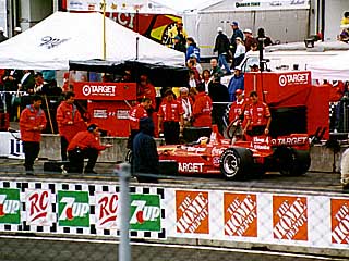 Zanardi slides into pit